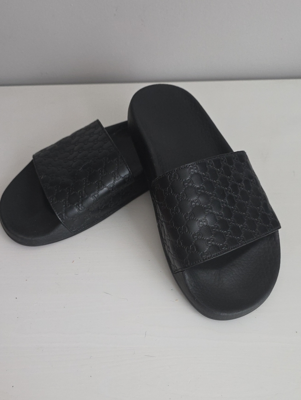 Gucci GG MicroGuccissima Slides Size 37 - Picture 2 of 8